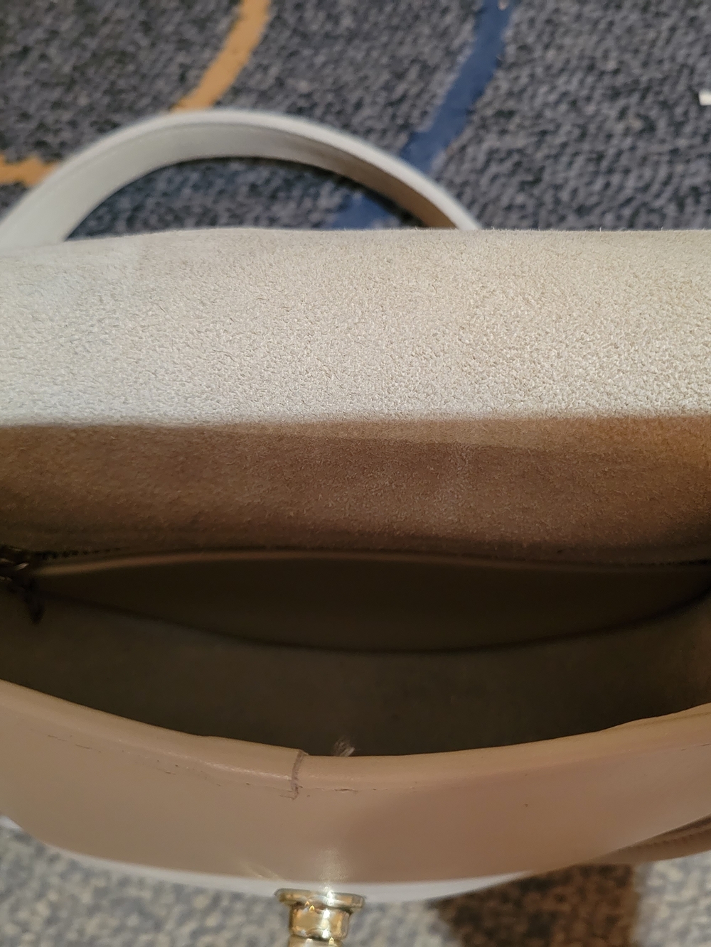 Vintage Coach Watson 9981 Bone Leather Turnlock Saddle Bag VERY NICE! - Picture 11 of 15